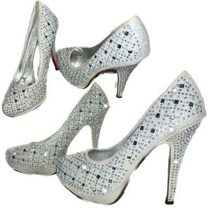 Brand Almonaliza Silver Glittery Heels Embellished in Rhinestones Size 41 / 10.5